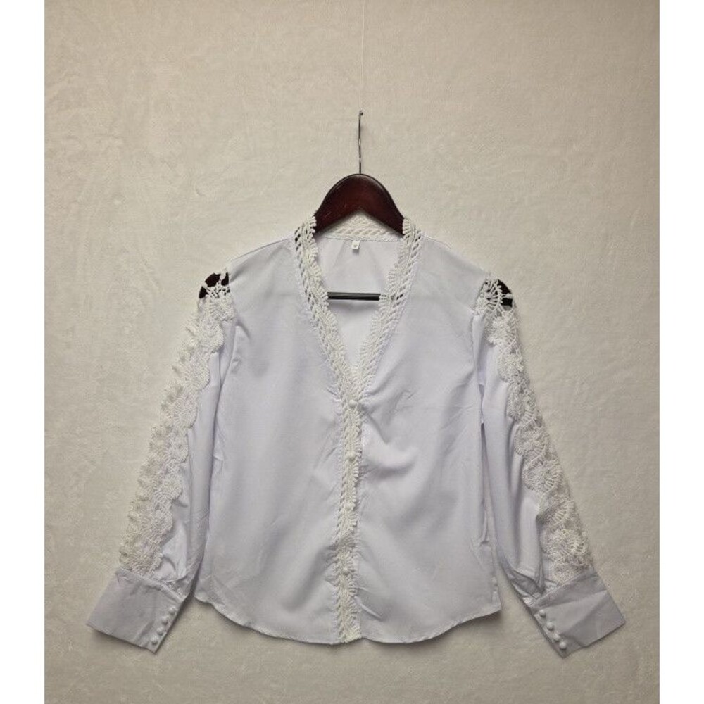 Lace Long Sleeve Top Button Up Sz Medium White Wedding Elegant Eyelet